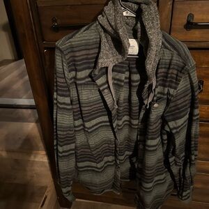 Cozy Forest Green & Grey Striped Snap-Button Hoodie Shirt (Excellent Condition!)
